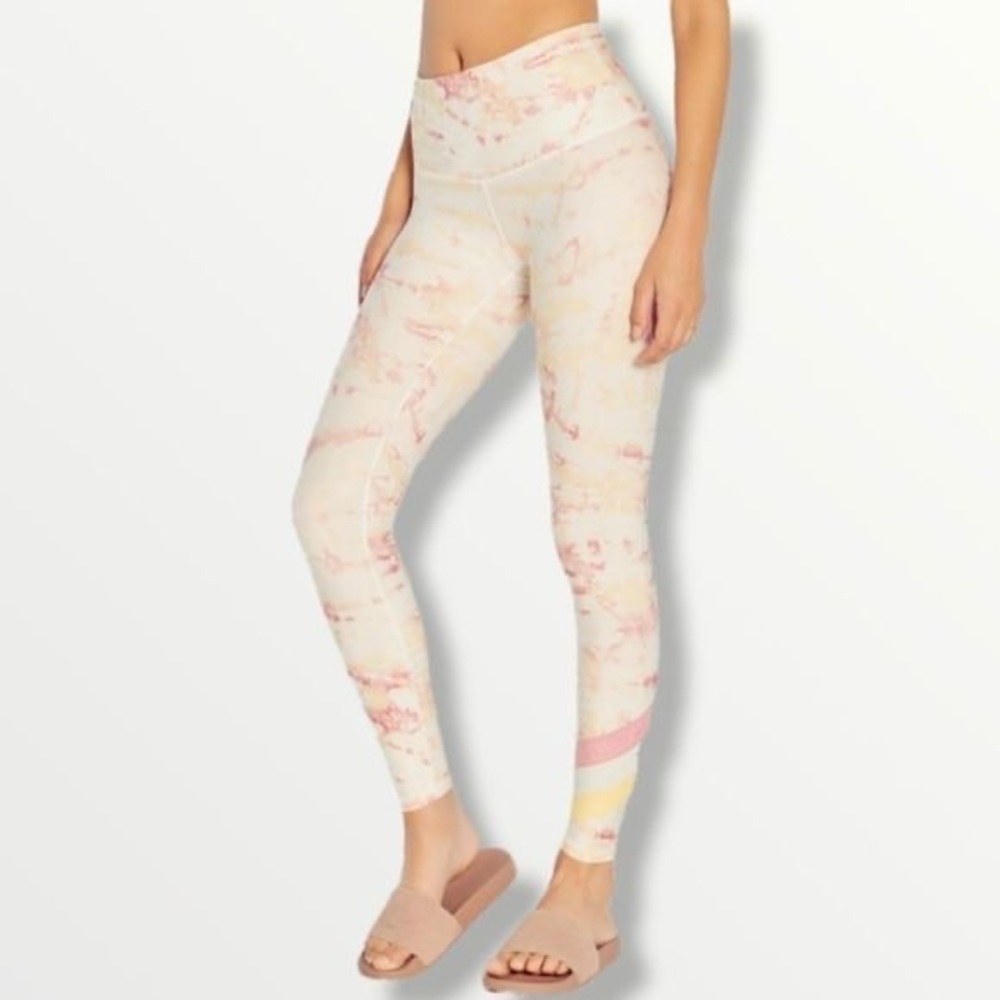 WILDFOX |  HW Sunny 7/8 Legging - Size: XS // NWT